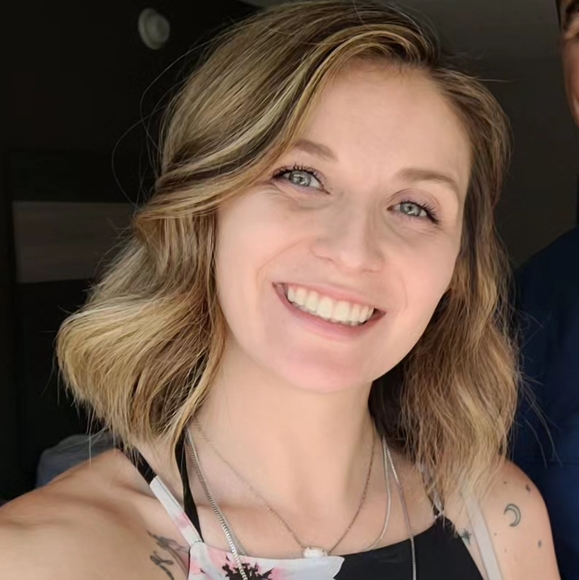 Meet your Posher, Devin - Picture 1 of 1